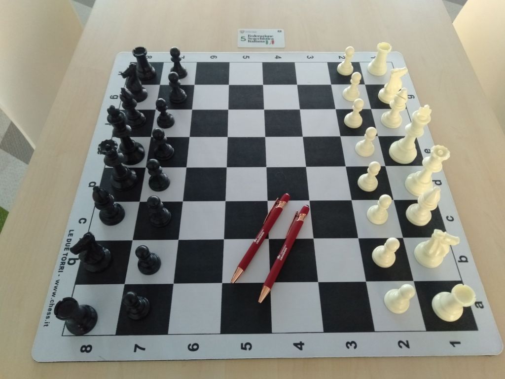 img202412271348486279595753665742152